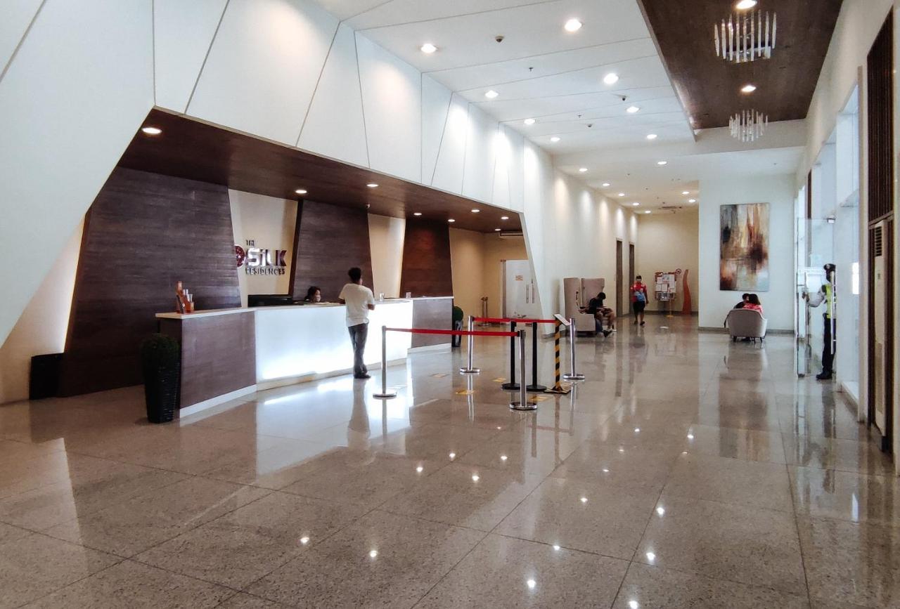 Reddoorz Plus @ Silk Residences Sta. Mesa Monthly Stay Manila Exterior photo