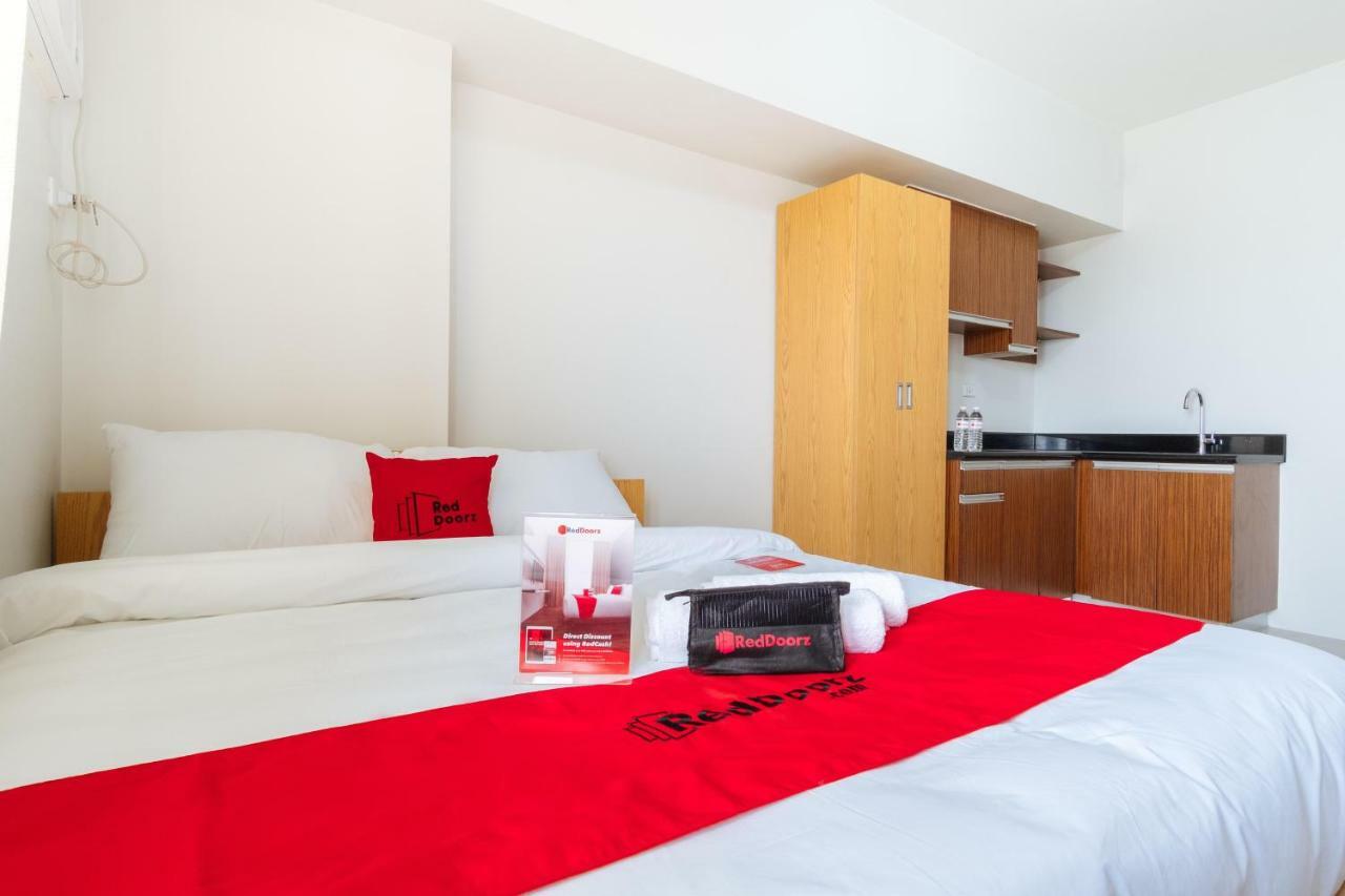 Reddoorz Plus @ Silk Residences Sta. Mesa Monthly Stay Manila Exterior photo