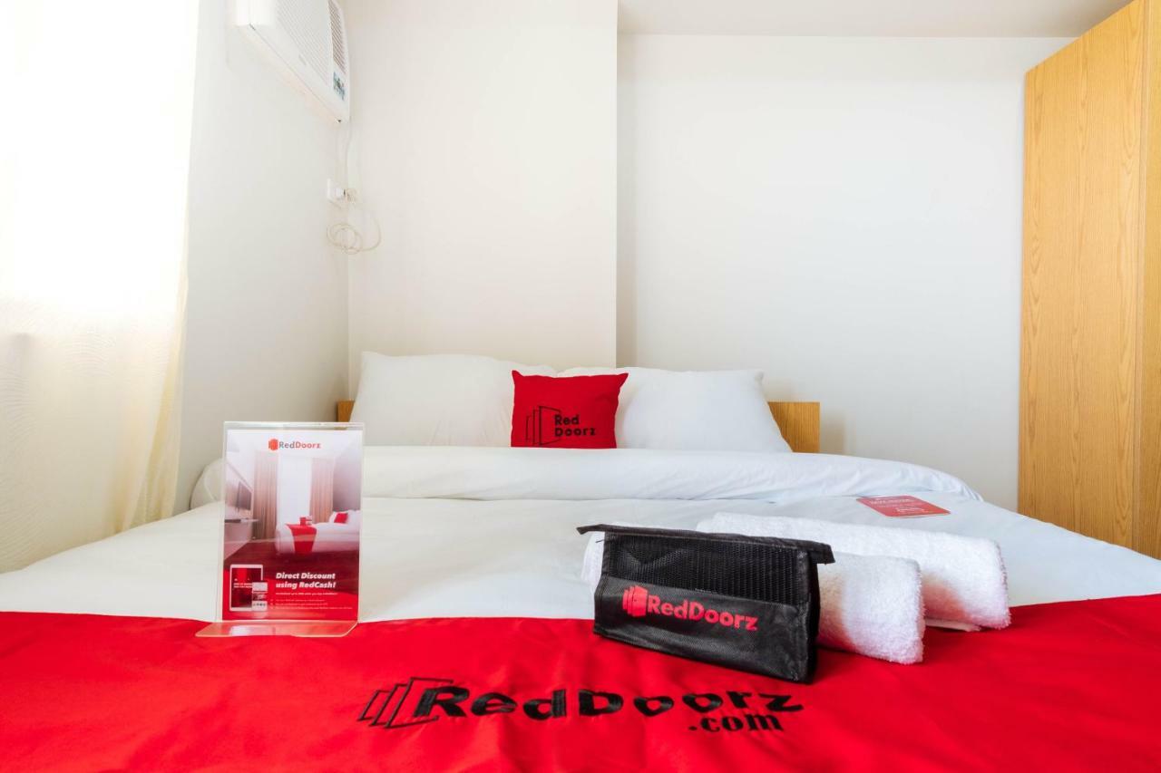 Reddoorz Plus @ Silk Residences Sta. Mesa Monthly Stay Manila Exterior photo